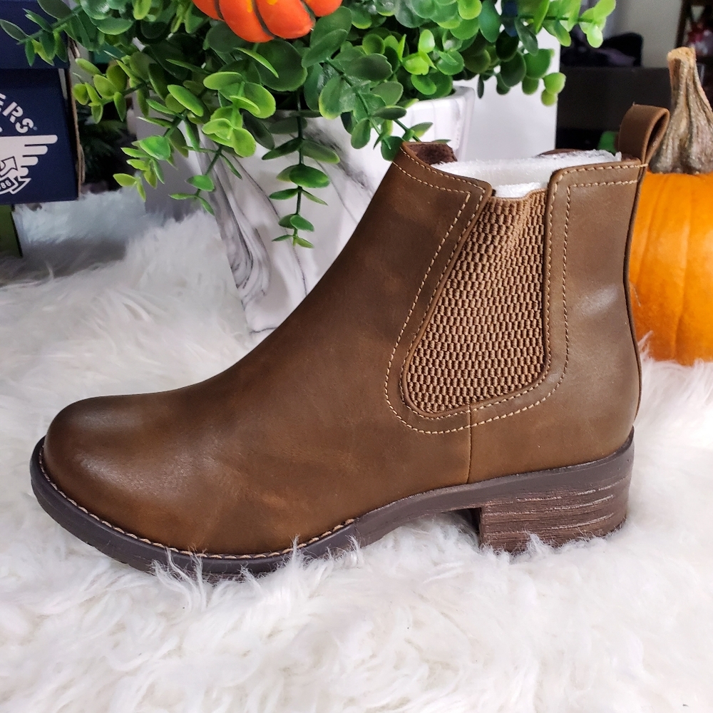 Eastland Women's Jasmine Fashion Boot SIZE 7.5